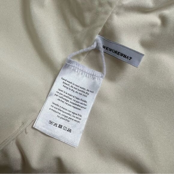 WEWOREWHAT Scoop One-piece In Off White - XL - Picture 4 of 6